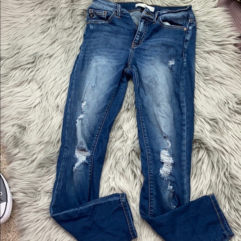 KanCan Distressed